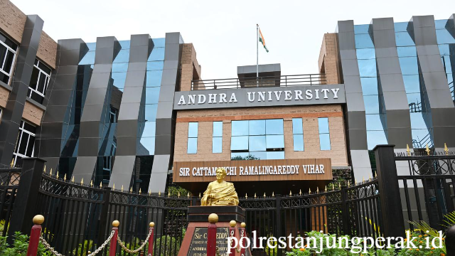 Menyelami Sejarah dan Keunggulan Universitas Andhra